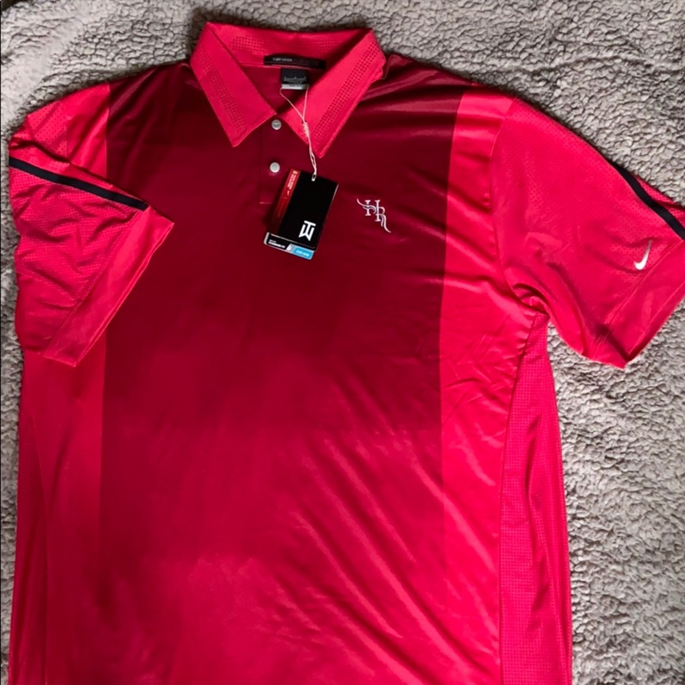 Tiger Woods collection Nike Golf polo